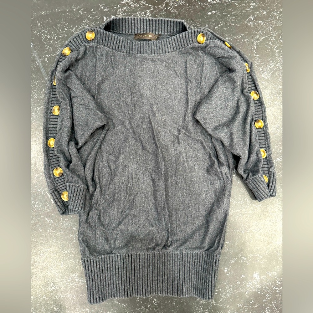 The Limited women’s 3/4 sleeve sweater